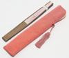 [Hasegawa] Kyoto-style fan, cherry blossom pattern, pink, carved clove wood, double-sided design, handmade by Kyoto craftsmen, fan case included, in