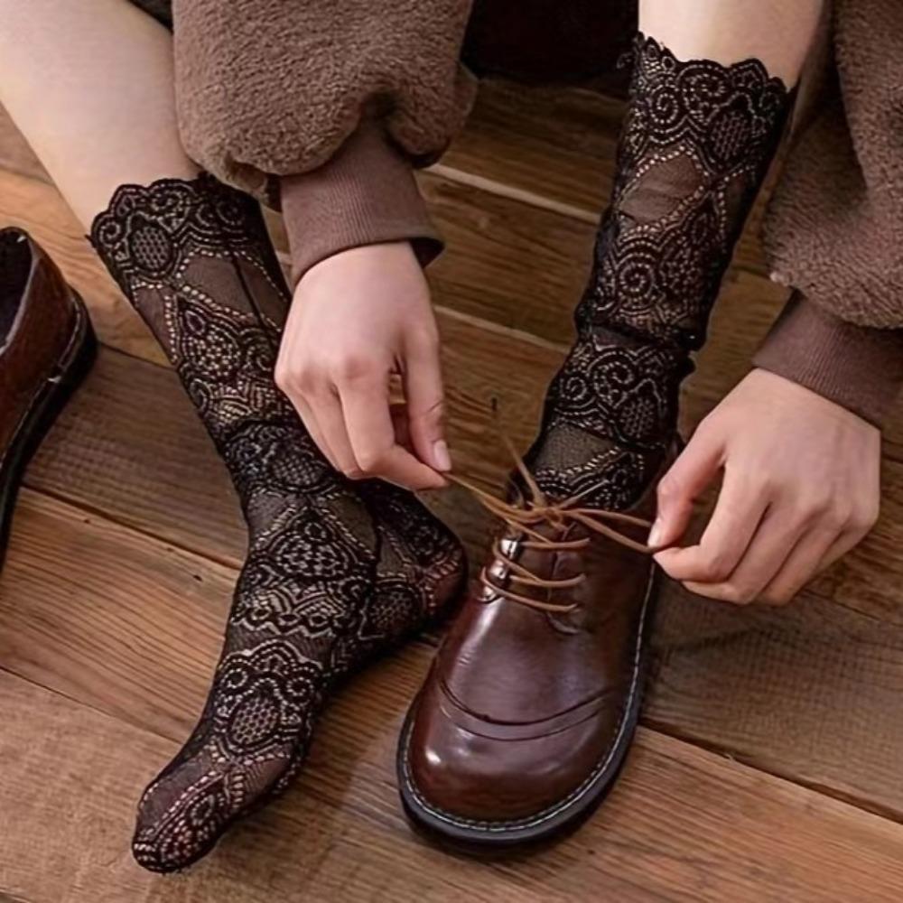 Spring and Autumn Women's Socks Peacock Pattern Lace Socks Korean Version Stacking Socks Bottom Boots Socks JK Hollow Princess Socks