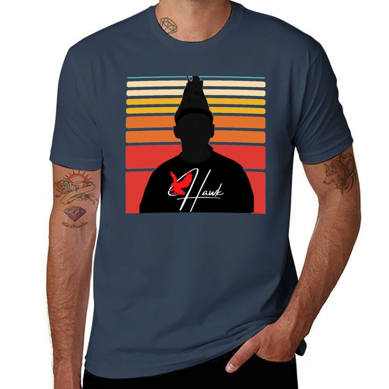 Hawk TShirt Casual Graphic Print Tee S