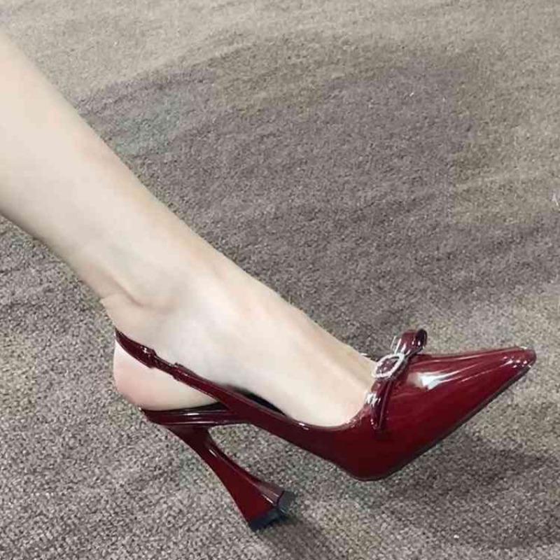 Fashion Butterfly Knot Head Sandals Summer New Pointy Head Shallow Mouth Sequin One-line Buckle Anti-slip Wear-resistant High Heels