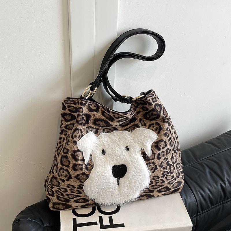 

Сумка с леопардовым принтом женская большой вместимости новая осенне-зимняя повседневная на плечо для покупок мультяшная сумка-тоут для поездок на работу хаки