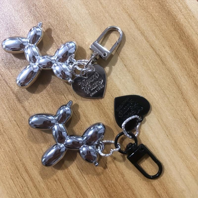 Couple Matching Keychains for Car Keys - Stainless Steel Plated Dog Paw Hanging Ornaments, Creative Puppy Love Keychain for Purse/Backpack