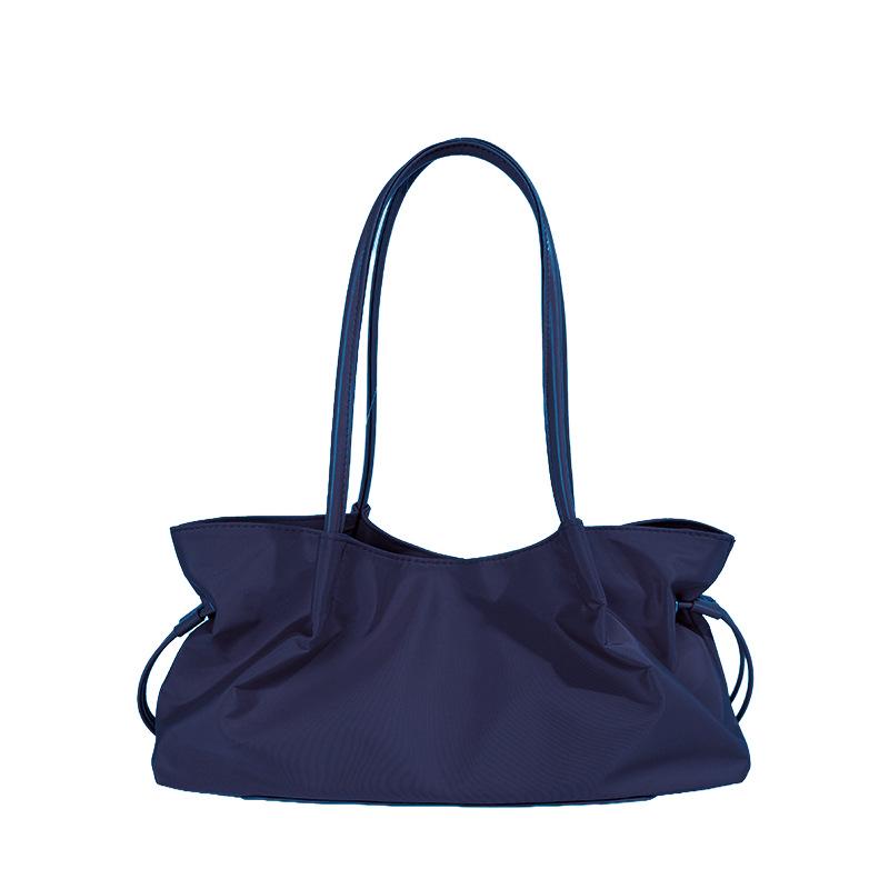 Korean Women's Casual Nylon High-End Tote Bag: Stylish, Large-Capacity, Single Shoulder Commute Handbag