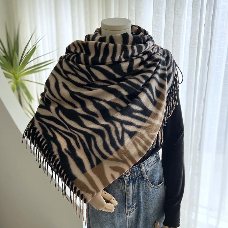 Autumn and Winter Imitation Cashmere Scarf Women's New Color Matching Printing Shawl Versatile Warm Scarf