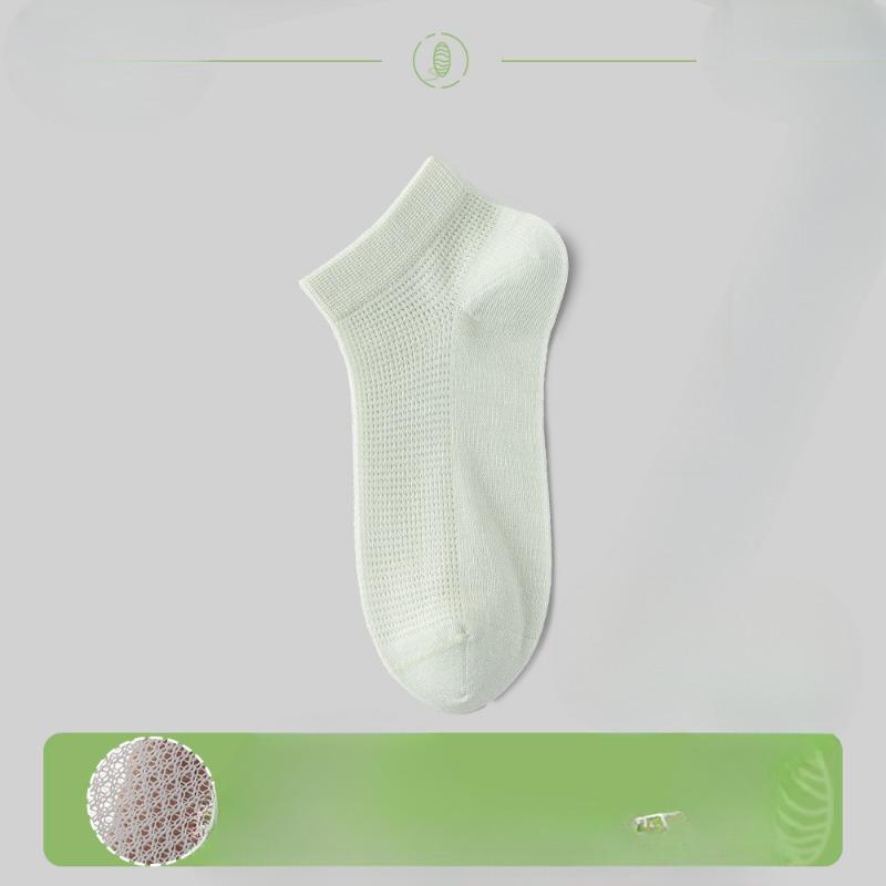 Female Spring and Summer New Breathable Sweat Absorption Deodorant Antibacterial Boneless Small Fresh Tube Socks