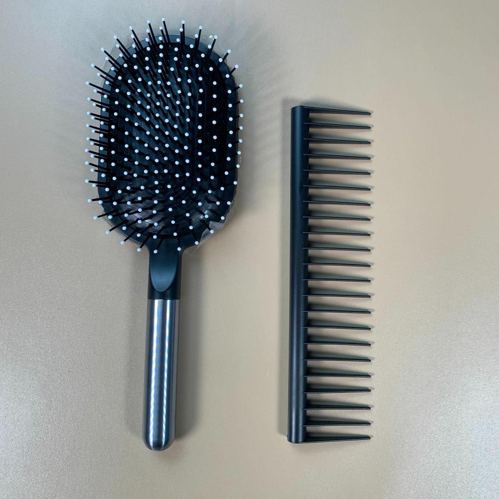 Douyin Anti-Static Fluffy Hair Cushion Comb Set: Girls' Massage & Air Cushion Comb, 2 Pieces.