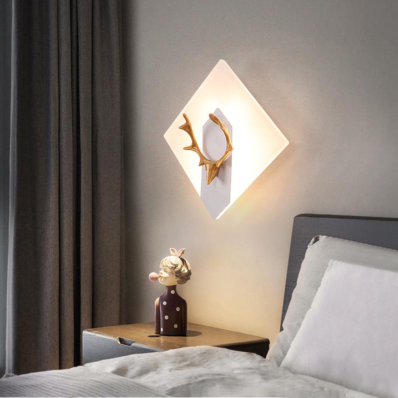 Modern LED Wall Lamp Foyer Corridor Bedroom Beside Lamp Iron+Acrylic Materials New Sconce Hotel Room Decoration Wall Light