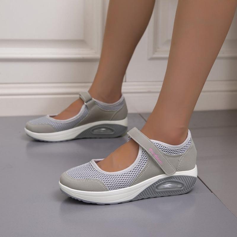New Large-sized Air-cushioned Low-top Velcro Single-toe Women's Shoes