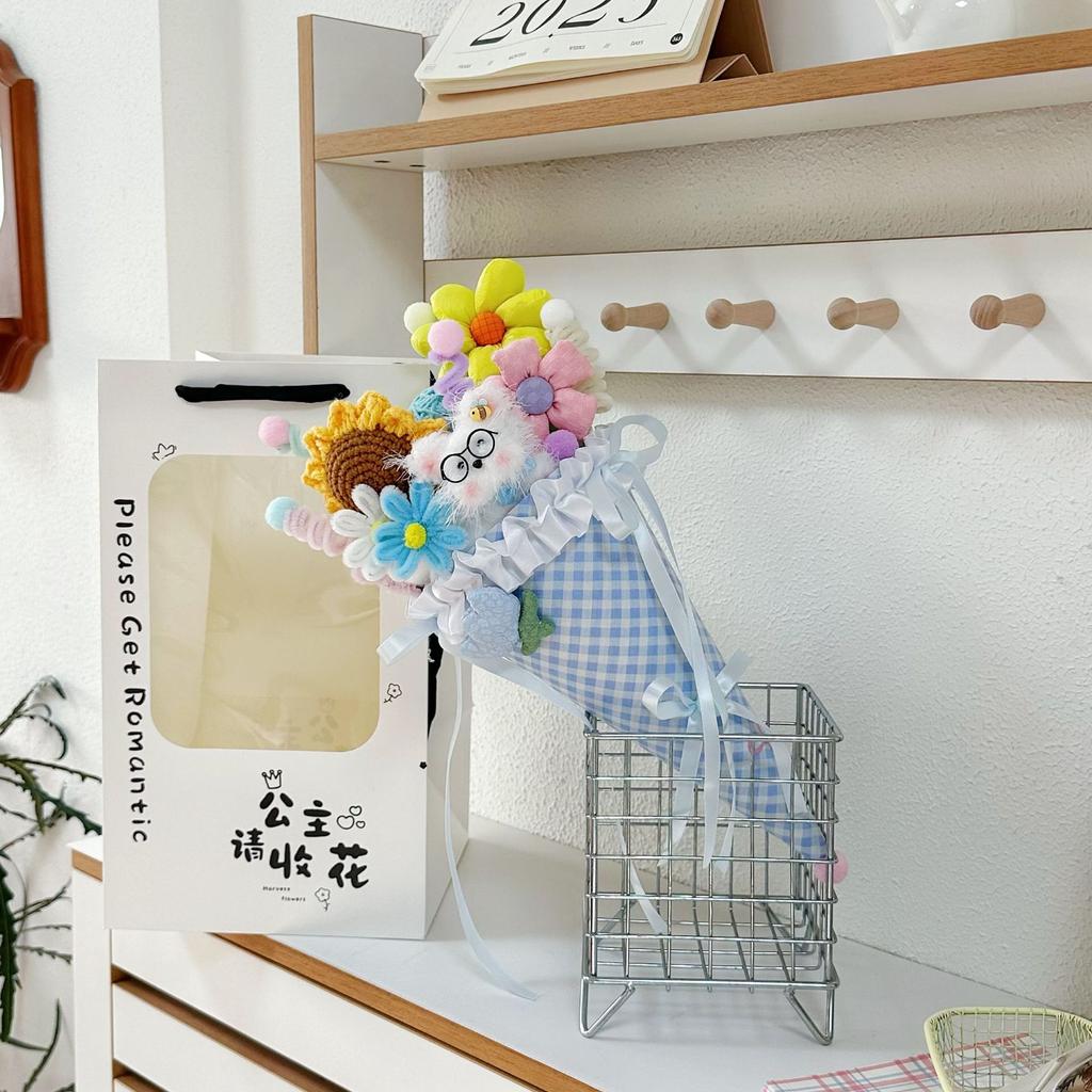 New Year's Ice Cream Doll Bouquet Finished Creative Doll Hand Bouquet To Send Relatives and Friends Finished Souvenir