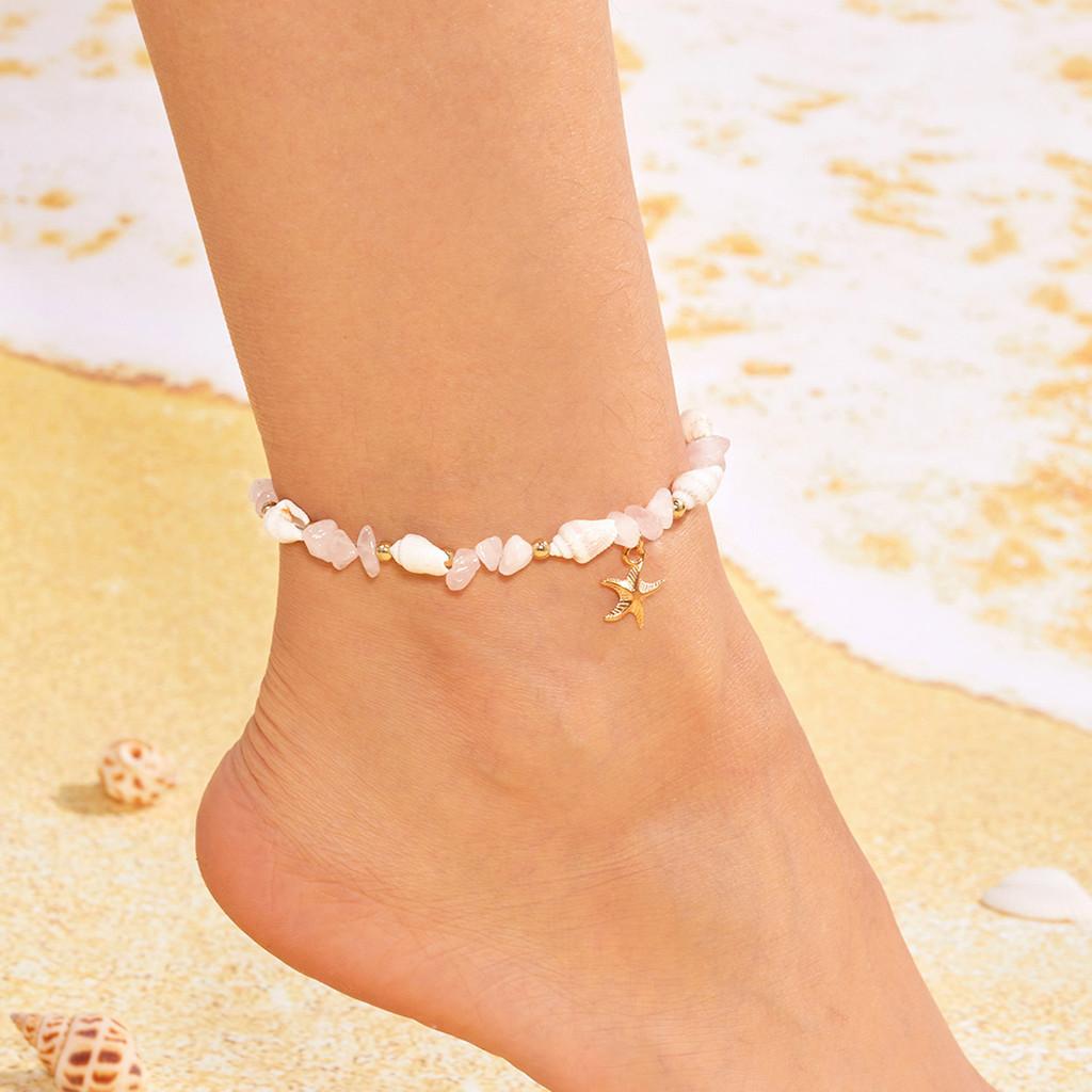 Ocean Style Shell Beaded Necklace For Women With Geometric Pendant And Alloy Material