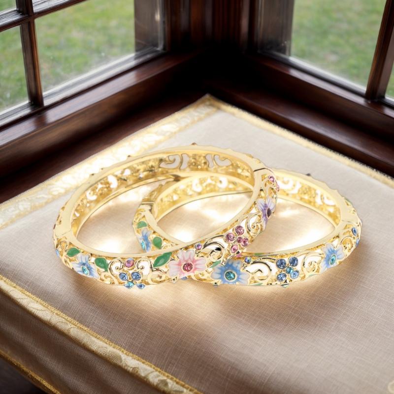Elegant Enamel Floral Bracelet; Vintage Cloisonne Bangle; Ethnic-Style Women's Jewelry; Exceptional Gift Pieces.