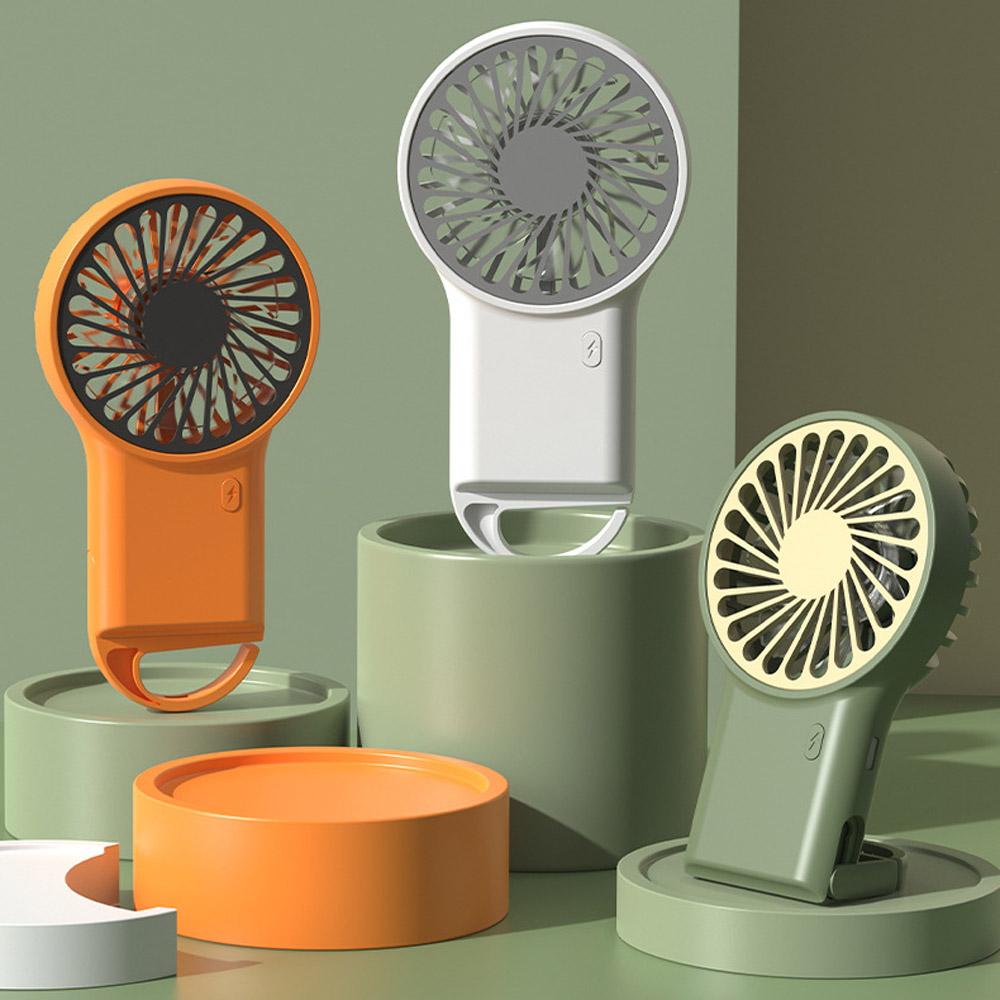 

1pcs Creative Mini Handheld Small Fan USB Charging Portable 3 Speed High Wind Desktop Office Travel Pocket Fan hangable buckle зелений