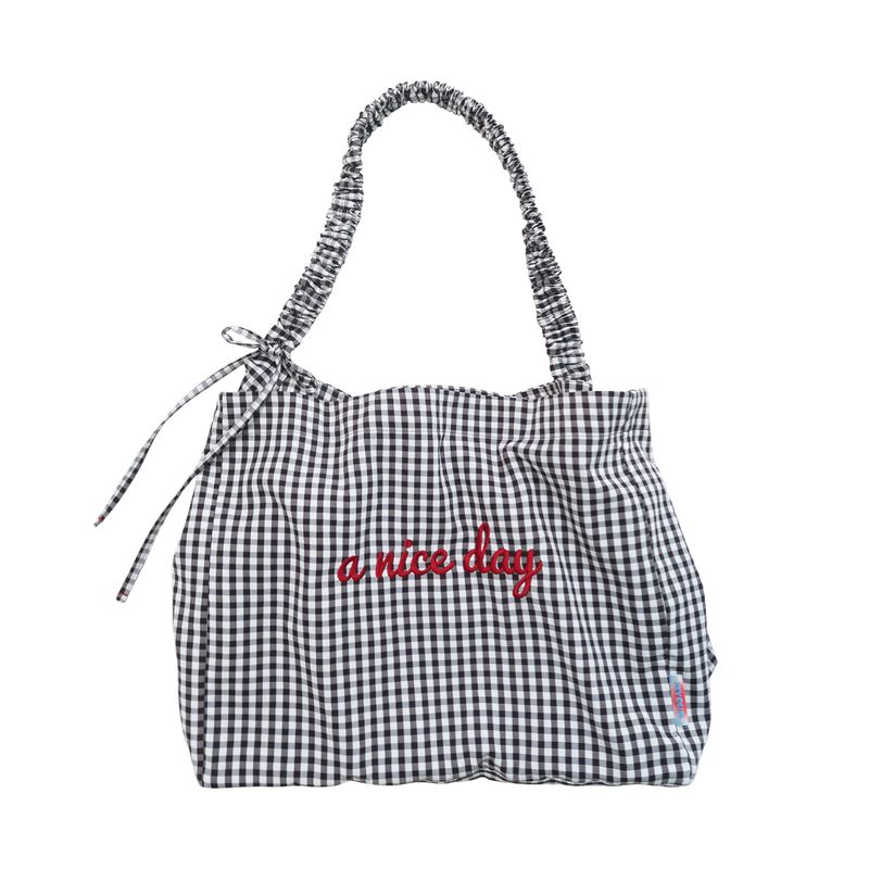 

Leisure Notes Original 2025 Summer Portable Commuter Large Capacity Shoulder Underarm Bag Women Fashion Simple Plaid Tote Bag Black and White grid(Expected 8.16)