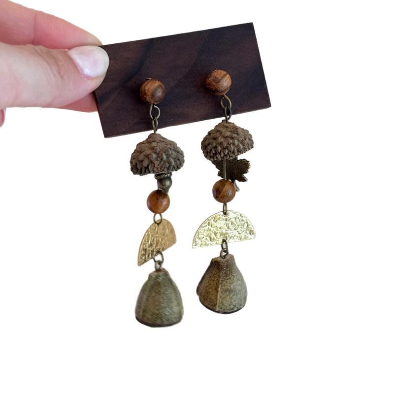 Elegant Retro Forest Style Eucalyptus Earrings: Unique Niche Design for Women