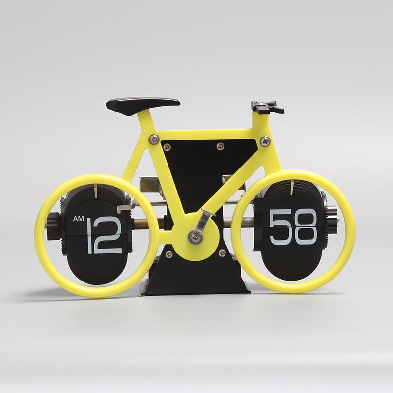 European Retro Flip Clock: Simple Desktop & Wall Design