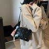 Retro Fashion Shell Handbag 2025 New Letter Shoulder Messenger Bag Niche Foreign Style Popular Small Bag