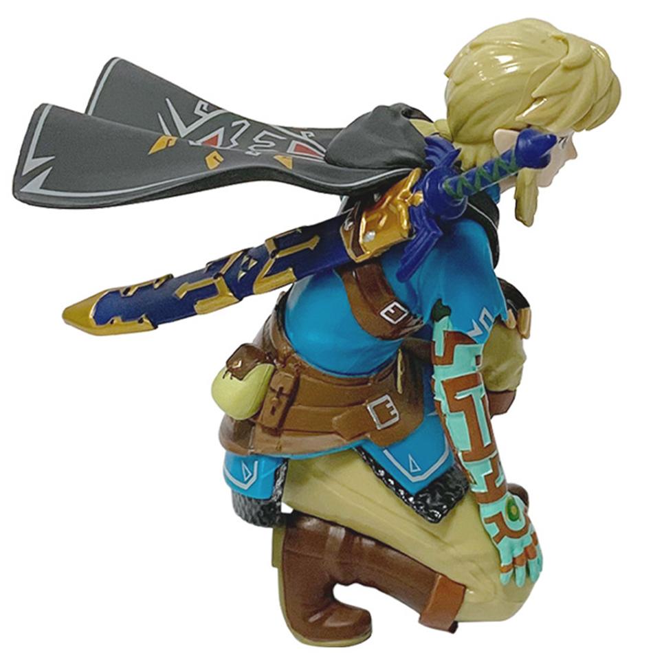 Legend of Zelda Kingdom Tears Squatting Position Link Handmade PVC Model Game Peripheral Handmade Model Doll Desktop Ornament