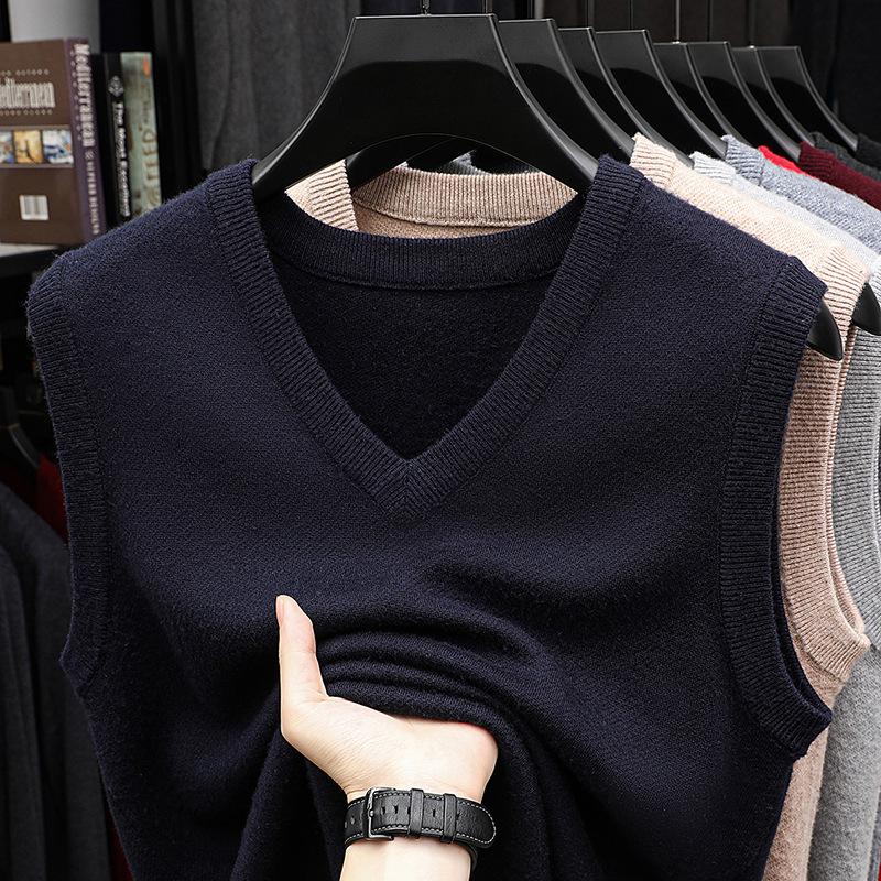 Men's V-neck Wool Vest: Thick Autumn/Winter Sweater for All Ages