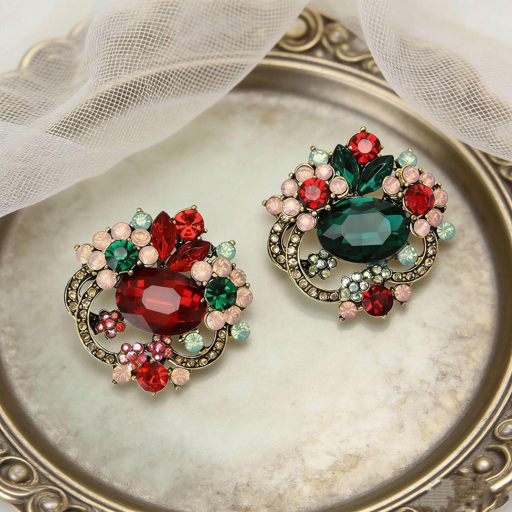 Elegant Crystal Flower Brooch for Women's Suit & Sweater