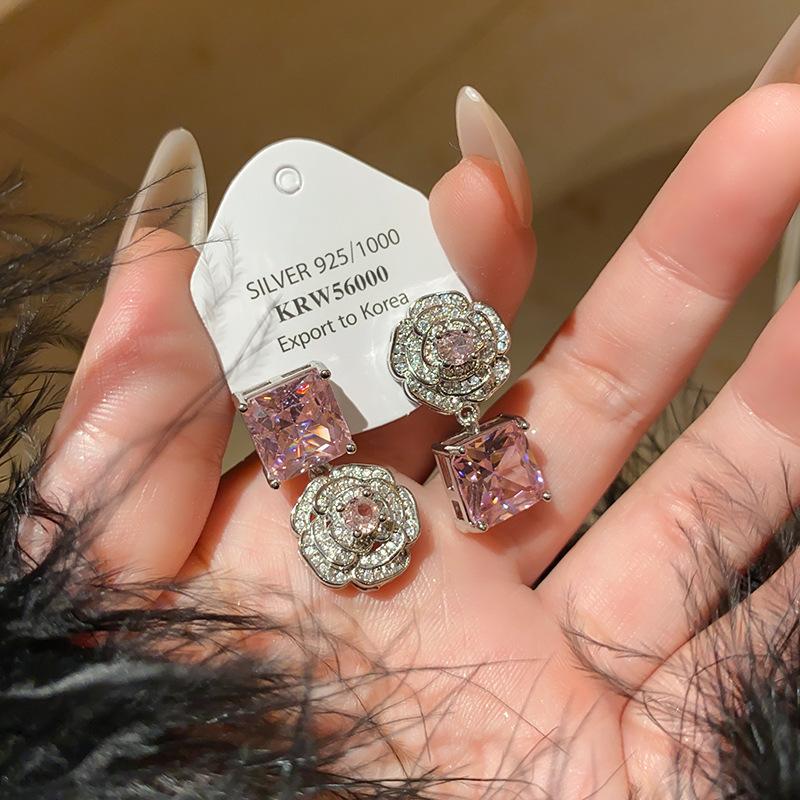 Flower Cluster Princess Pink Rose Small Sugar Cube Zircon Ring Earrings Necklace Set Light Luxury High-end Jewelry