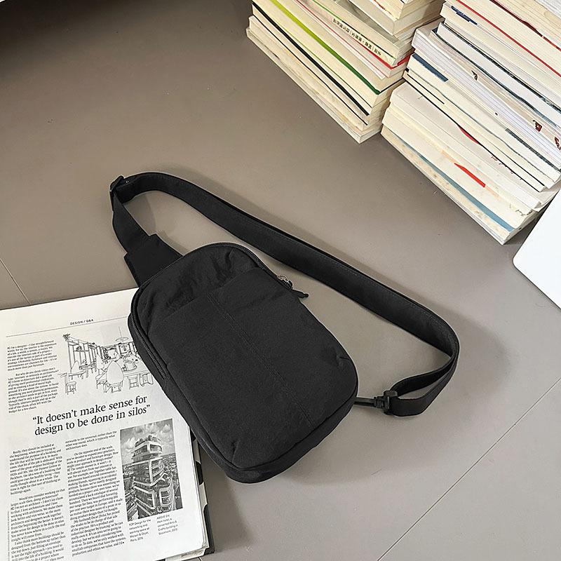 

Sports Trend Crossbody Bag Summer Fashion Shoulder Bag Casual Breast Bag Mobile Phone Bag Couple Light Chest Bag чорний