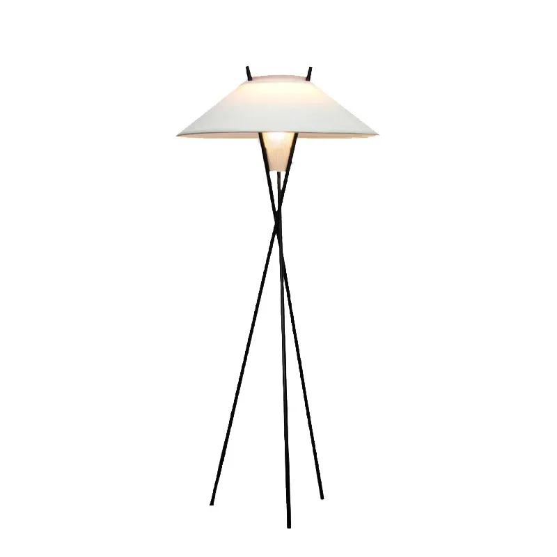 Nordic Led Floor Lamps Homestay Living Room Sofaside Modern Floor Lights Foot Switch Lighting Study Bedroom Home Decor Fixtures