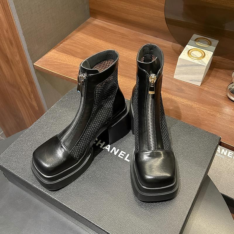 

Сетчатые полые дышащие прохладные ботинки женские весна-лето 2025 новые на толстом каблуке ботинки Мартин универсальные на толстой подошве короткие ботинки 34 чёрный