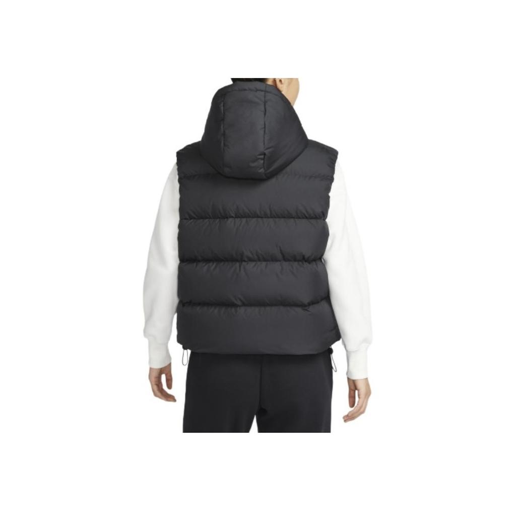 Nike Îmbrăcăminte sport Metrotherma-Fit Puffer cu logo, cu glugă, călduroasă, confortabilă, vestă fără mâneci cu puf pentru femei, negru, alb, FZ5933-010