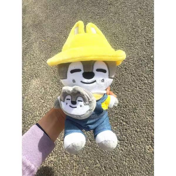 Stray Kids SKZOO Κούκλα Εκδρομής Kingarden Βελούδινο Παιχνίδι Κούκλα Kpop Δώρο