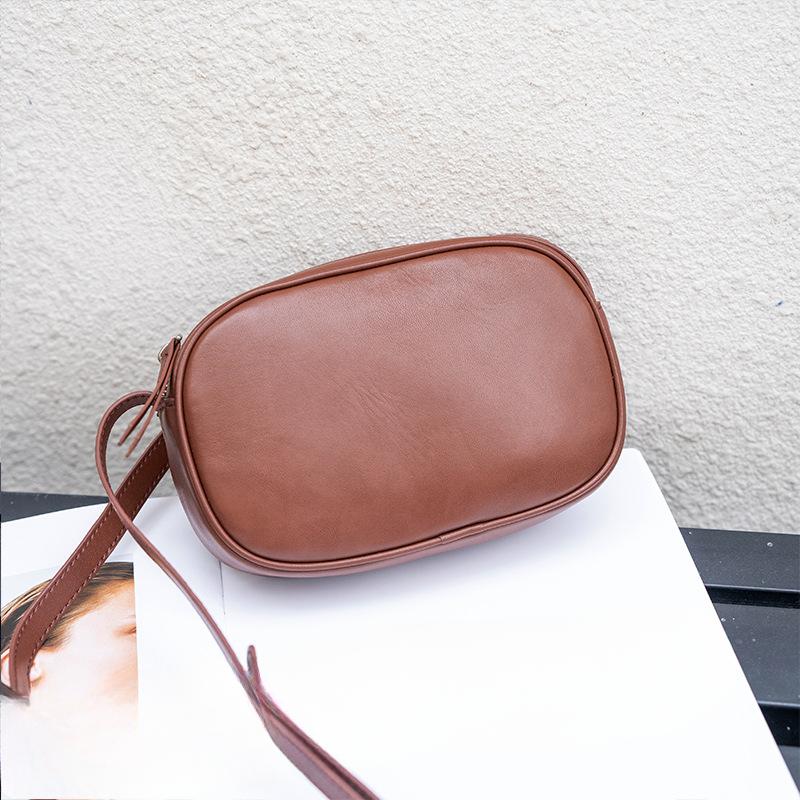 Women's Vegetable tanned Cowhide Bag Versatile Mobile Phone Bag New Simple Versatile Shoulder Bag Niche Design Crossbody Bag