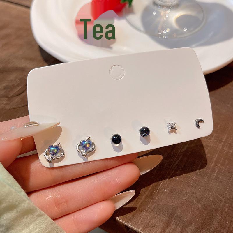 "Korean Style Pearl Ear Piercing Set: Small, Versatile Earrings for Students - Elegant and Simple High-End Jewelry"