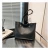 Grenzüberschreitende gewebte Handtasche mit großem Fassungsvermögen für Damen, 2025 neue Vintage- vielseitige Schultertasche mit Unterarmgriff und Tragetasche.