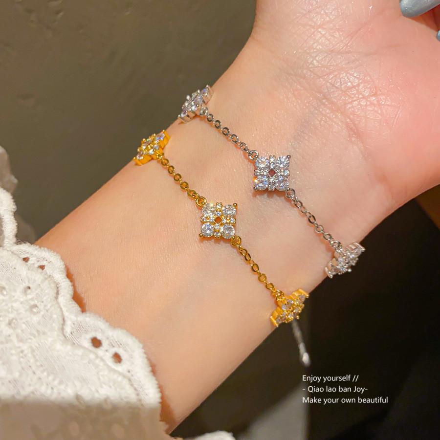 Fashion Floral Zircon Pendant Bracelet For Women Summer