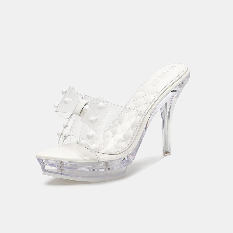

Fashion new rivets transparent pointed crystal heel fashion model catwalk nightclub princess large size sandals 35 белый