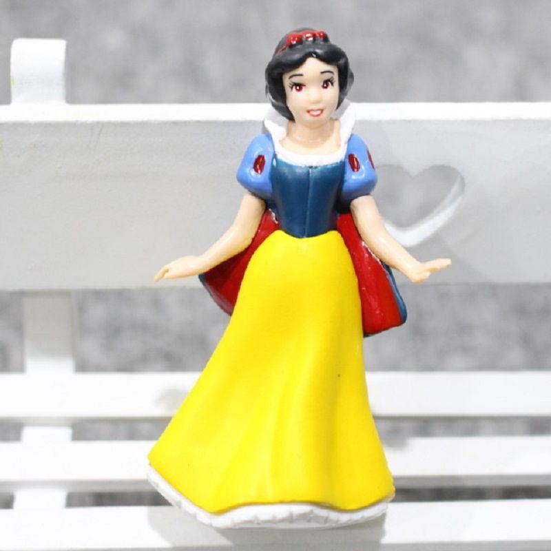 Bezauberndes Schneewittchen und die sieben Zwerge – Böse Königin, Prinz, Hexe – 8-teiliges PVC-Figuren-Set