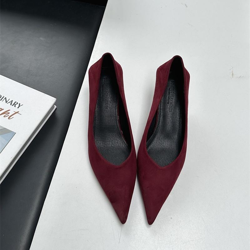 

Мода Bailamos 2024 Осень Женские Сексуальные Туфли-лодочки с Острым Носком и Мелким Вырезом Модные Женские Элегантные Туфли для Платья на Тонком Высоком Каблуке Mujer 39 красный