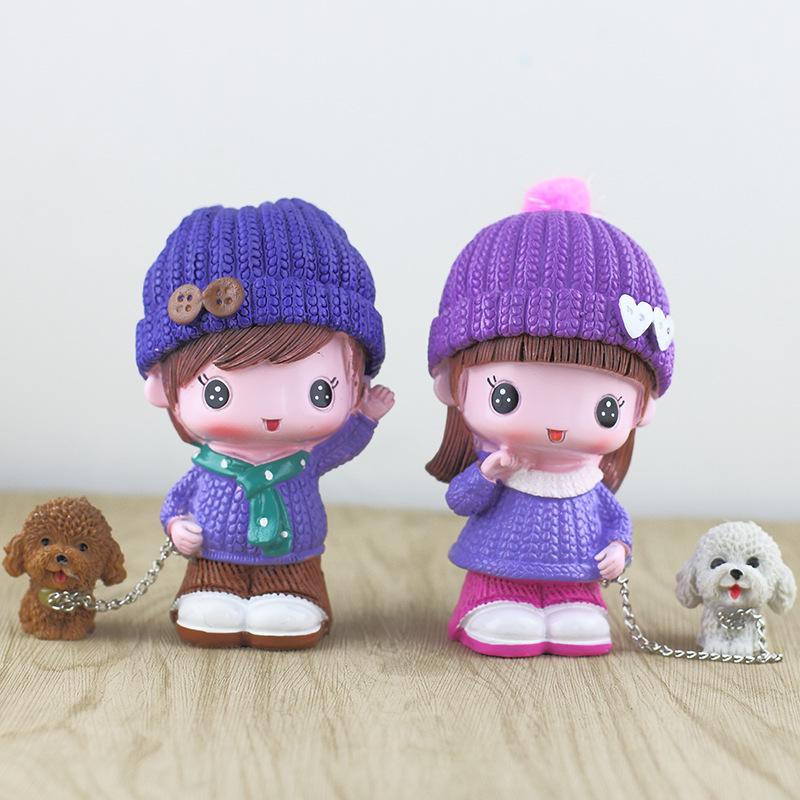 

Пара и Собака Мультяшная Фигурка Смола Украшение для Автомобиля или Дома