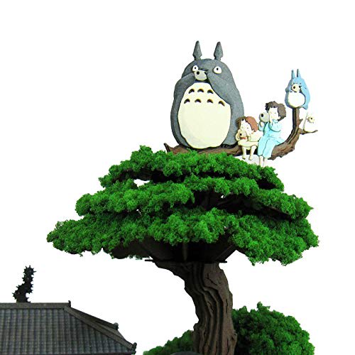 Sankei Studio Ghibli Series My Neighbor Totoro Diorama with Totoro, Paper Craft MK07-35