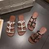 2025New Shoes For Women Designer Flat Slippers Summer Brand Rivet Shoes Gladiator Sandals Comfortable Casual Peep To