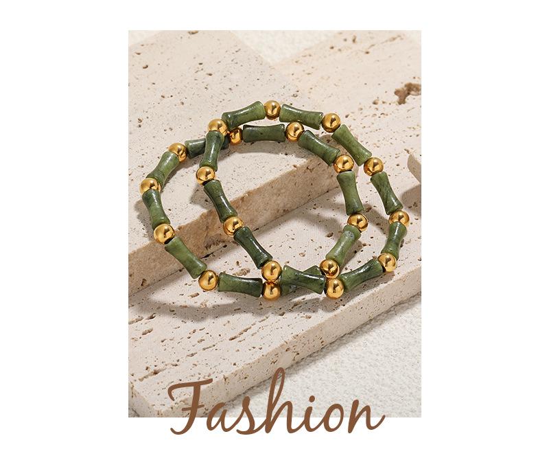 Niche Design Elegant Ancient-Style Gold-Plated Natural Stone Titanium Steel Bracelet for Women