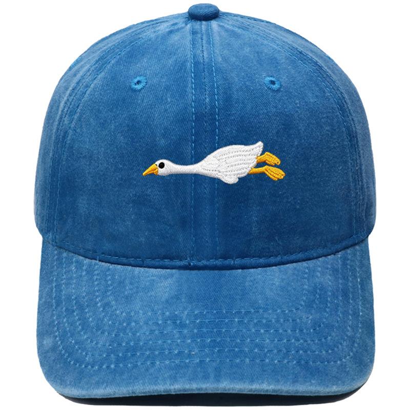 Cute lazy big white goose embroidered baseball cap washed retro dad hat men's and women's casual sunshade cap