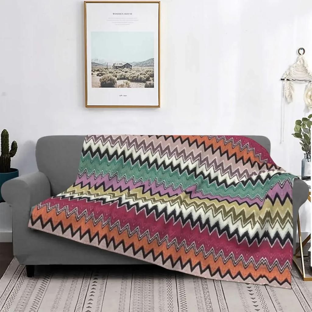 Coperte Plaid in Flanella Stile Boho Chic Moderno con Fantasia a Zigzag Traspiranti Morbide Autunnali Geometriche Multicolore per Divano Letti Bambini Adulti