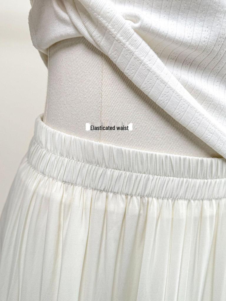 Chic Floral Lace A-Line Vacation Skirt with Wide Hem