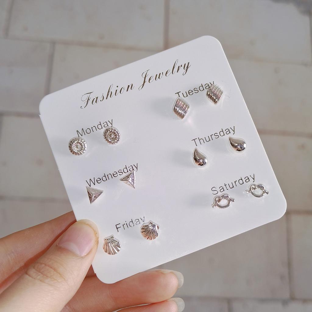 Niche Versatile Exquisite Small Butterfly Flower Geometric Suit Stud Earrings Female Tide Temperament Simple Daily Commute