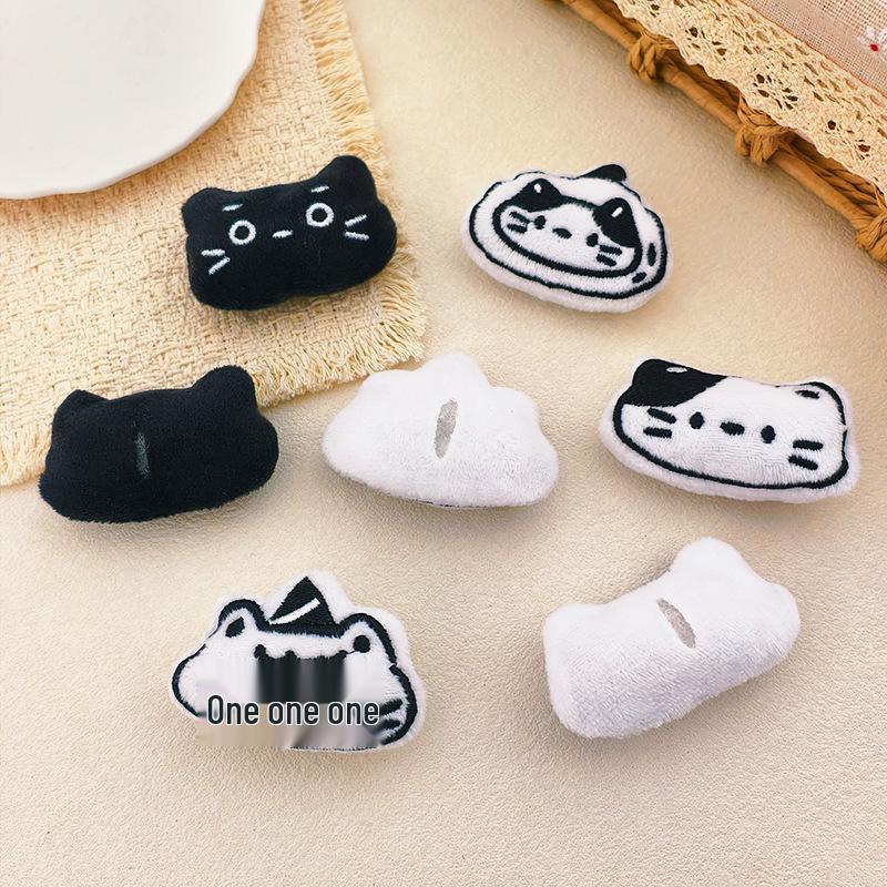 Cute Cartoon Cat Plush Doll Brooch & DIY Accessory for Clothing, Shoes, and Hats