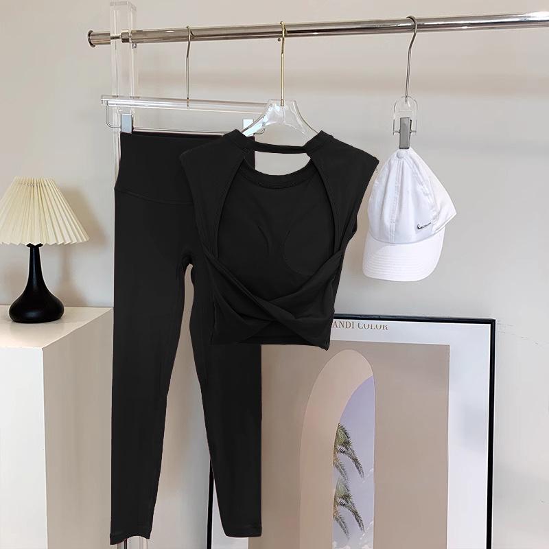 Dámské tílko na jógu bez zad Spring-Summer - Bez rukávů, s pevnými košíčky, přiléhavé sportovní oblečení