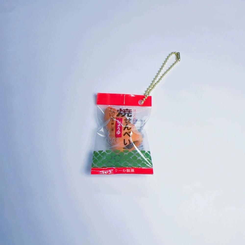 Capsule Toy Delicate Simulation Food Tiny Squishy Marshmallow Pineapple Bread Bun Squishy Keychain Mini Bag Pendant Accessories