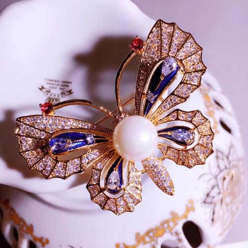 Exquisite Crystal Pearl Cute Enamel Pins Women's Flower Zircon Metal Painted Butterfly Brooch for Woman Jewelry Accessories