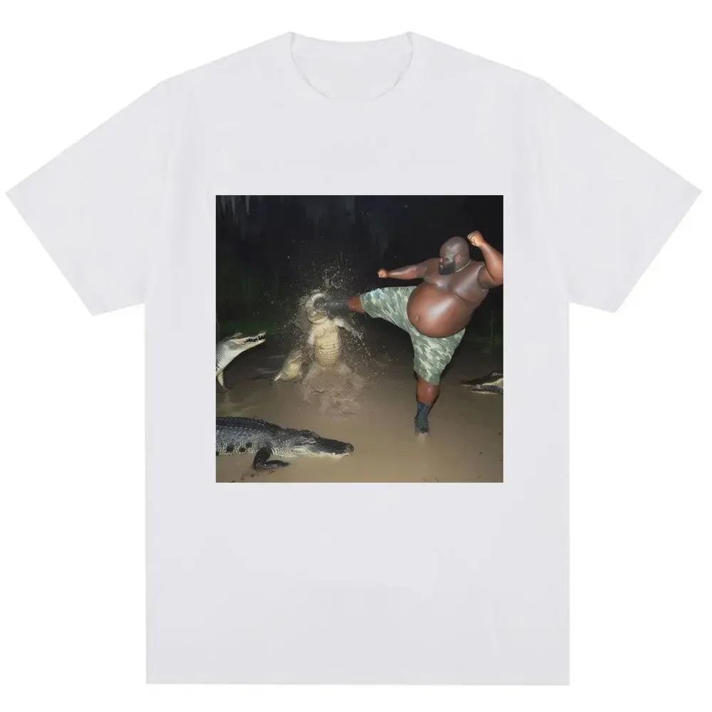 

2026 New Funny Unisex Kick Alligator in Swamp Meme Tshirt Unisex Women Humor Vintage Short Sleeve Casual Tshirt Streetwear Summer 4XL