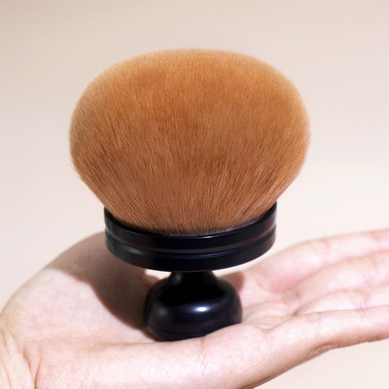 New Large Mushroom Head Powder & Blush Brush - Multifunctional, Fluffy, Soft Makeup Brush